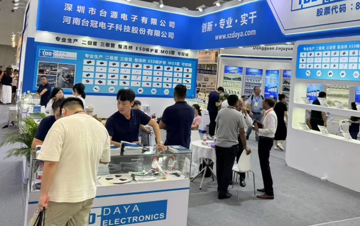 تعرض DAYA Electronics مجموعة كاملة من أجهزة الطاقة في معرض Shenzhen DAYA Power Supply لعام 2026، وتمكين الابتكار والارتقاء بالصناعة